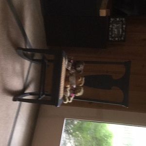 Meet your Posher, Lorraine